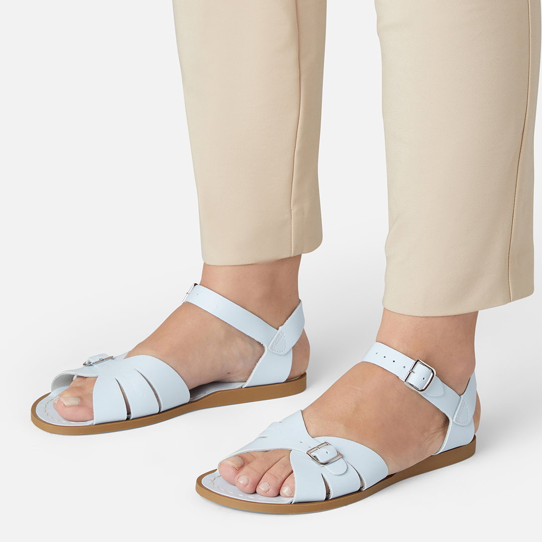 Womens Classic Flat Leather Summer Sandals - Salt Water Asia